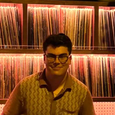 DJ DJ